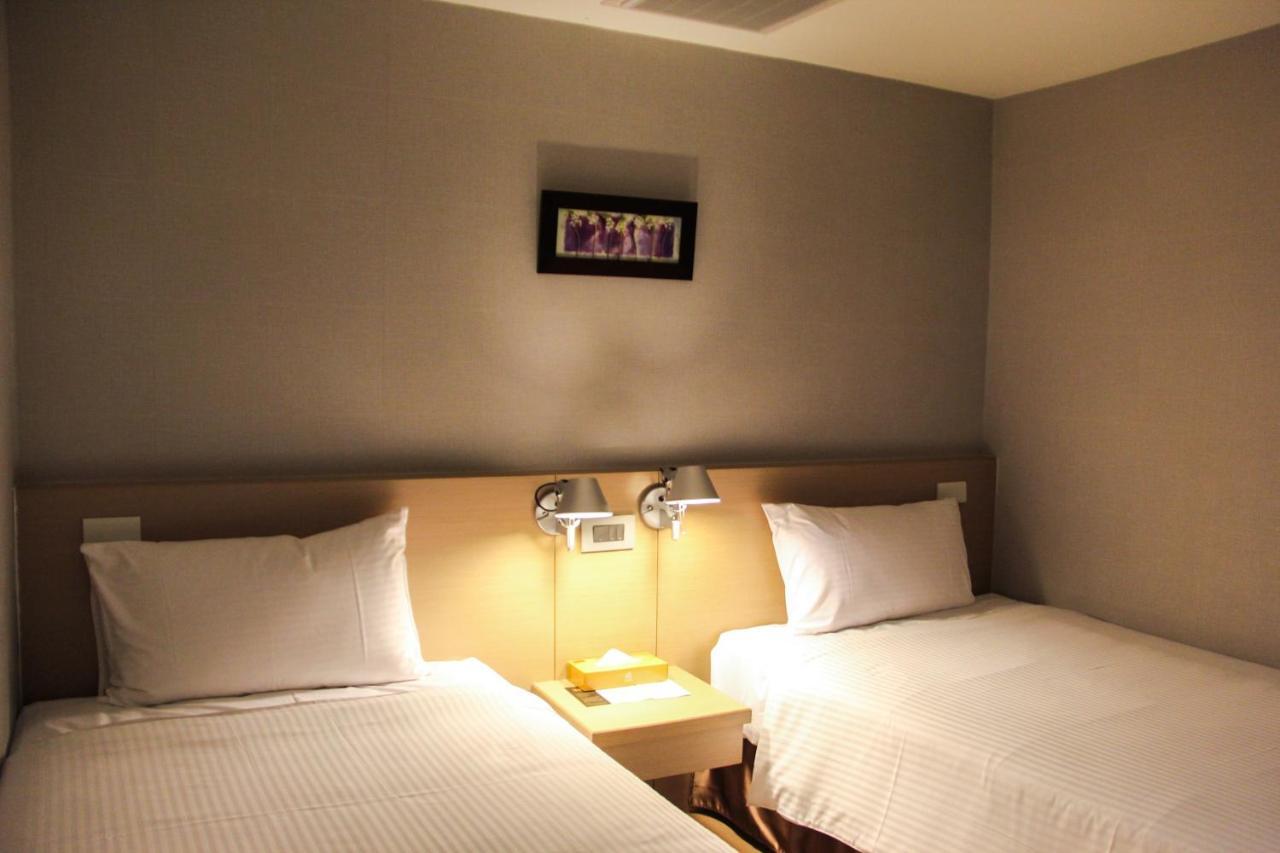 Mellow Fields Hotel Taipei Luaran gambar